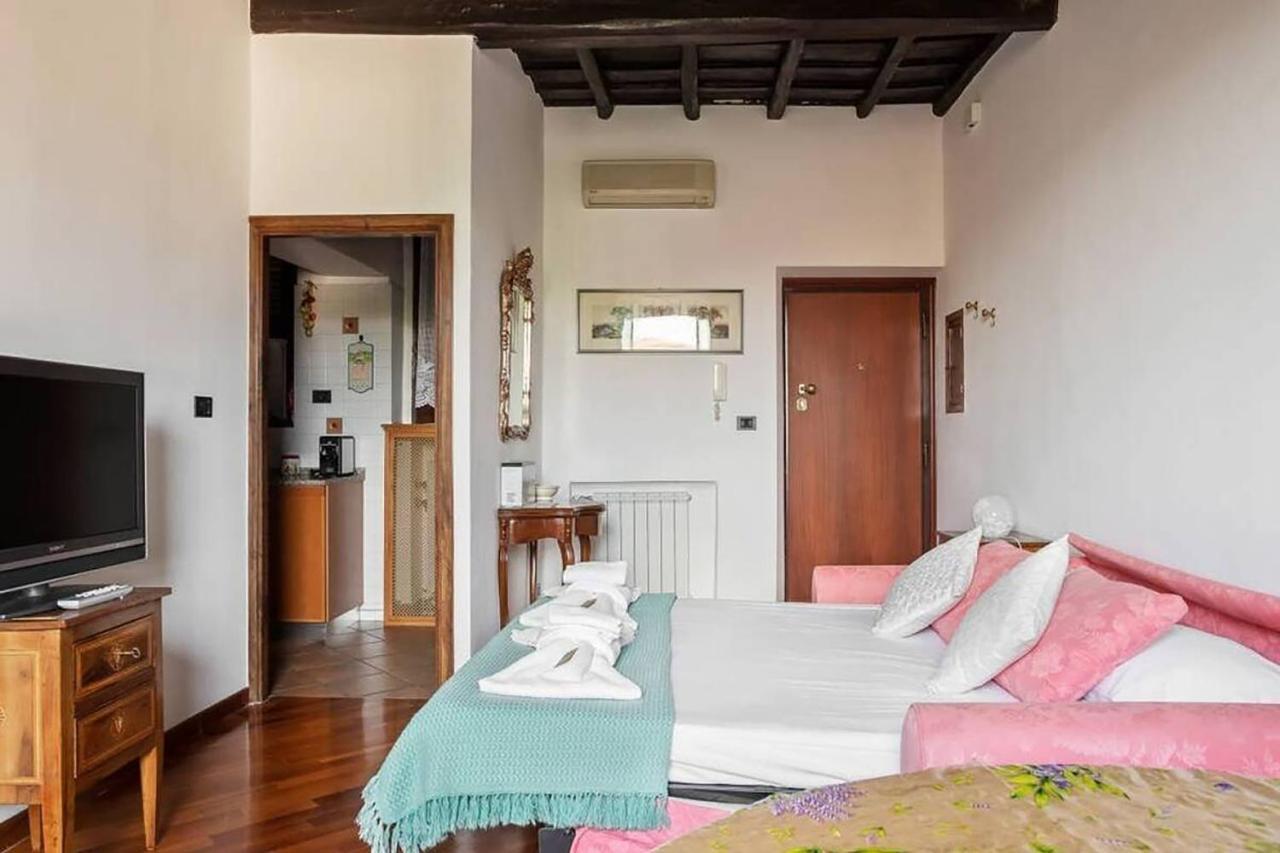 Hostme Colosseum Apartment Roma Exterior foto